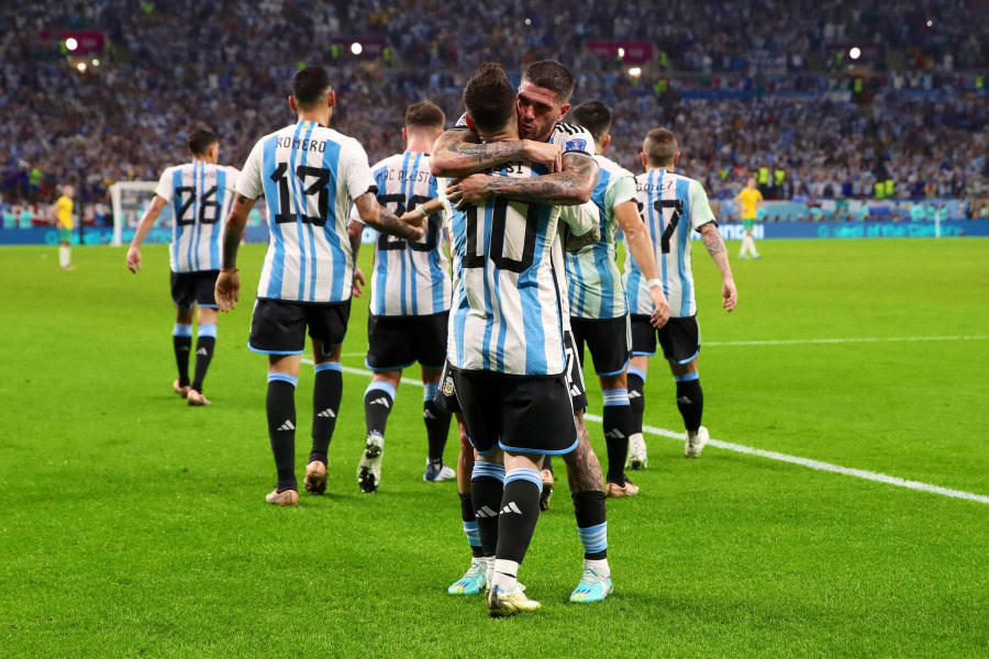 Messi, Argentina beat Australia to reach last eight of the World Cup