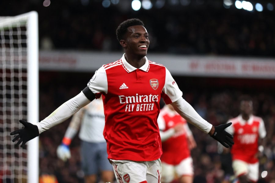 Arsenal beat West Ham to stretch Premier League lead, Liverpool and Newcastle win