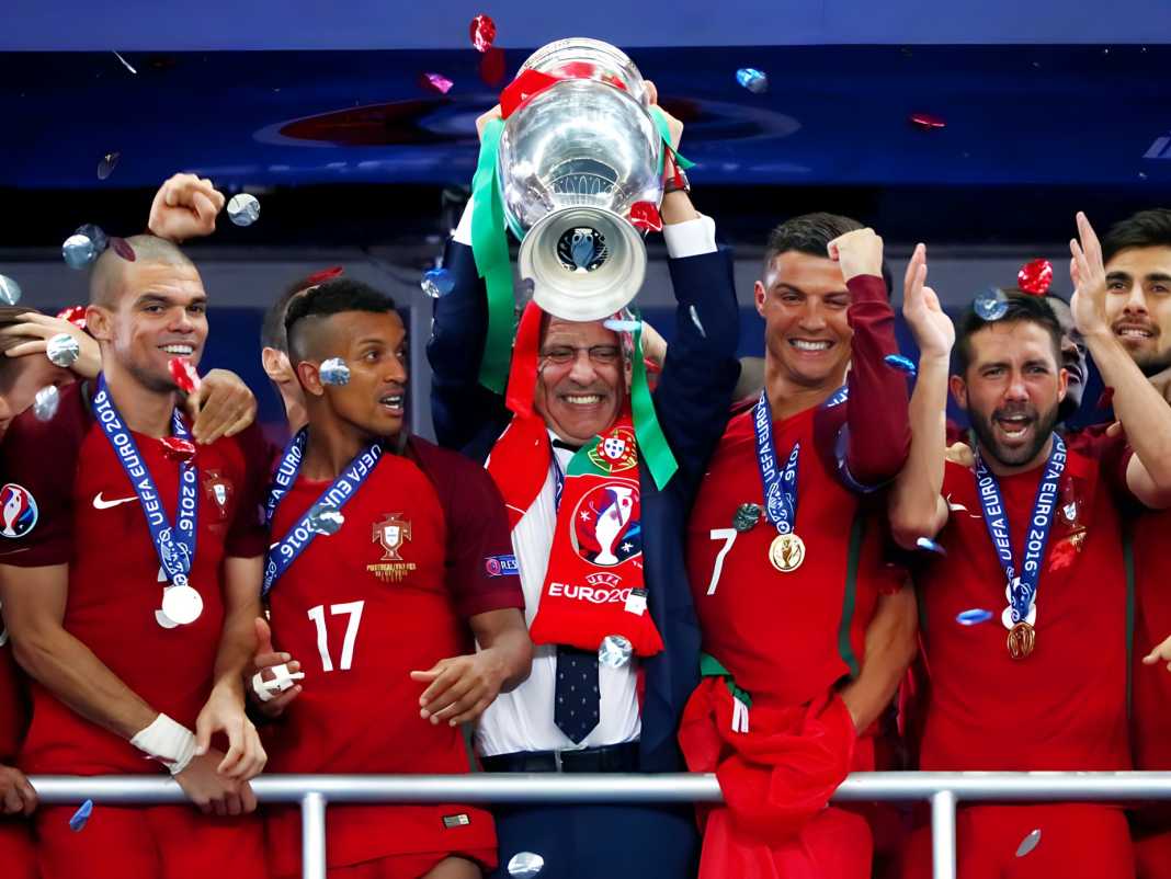 Fernando Santos leaves Portugal after World Cup exit