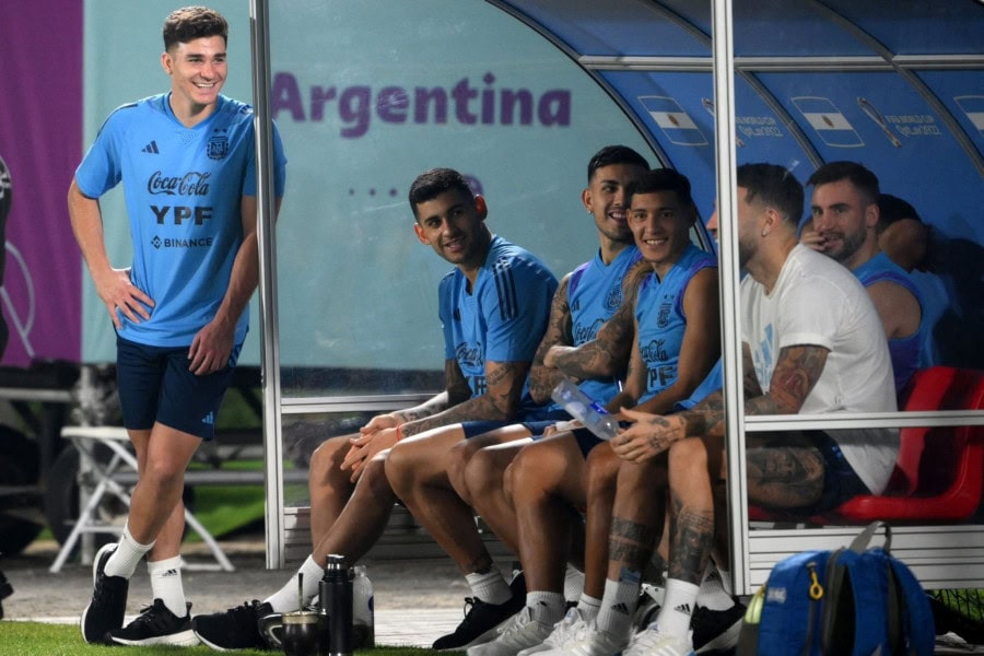 Lionel Messi misses training but Argentina nearing full team fitness ahead of Final