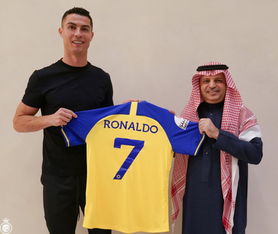 Cristiano Ronaldo joins Saudi Arabias Al Nassr