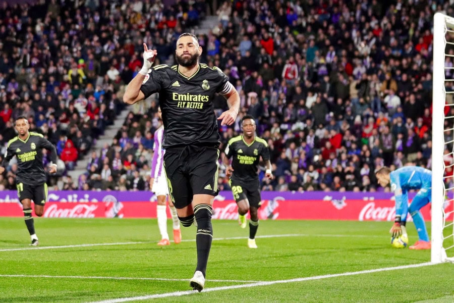 Benzema leads rusty Madrid past Real Valladolid