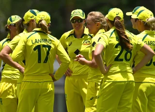 Pakistan vs Australia 2nd WODI: hosts hammer Pakistan by 10 wickets