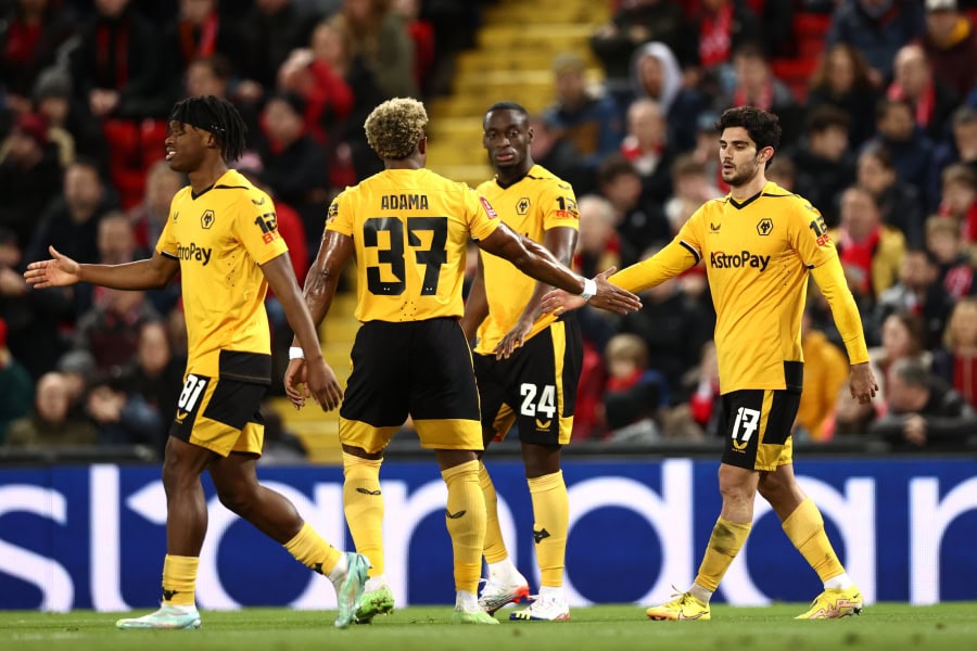 Wolves held Liverpool to a draw in FA Cup action