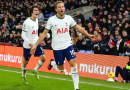 Harry Kane celebrates scoring for Tottenham against Crystal Palace