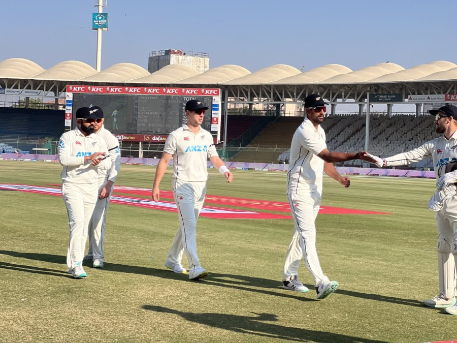 New Zealand wrap up Pakistan early on day 4 of second test match