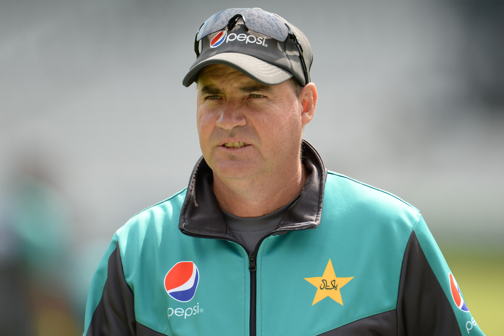 Mickey Arthur out of running as Pakistans head coach