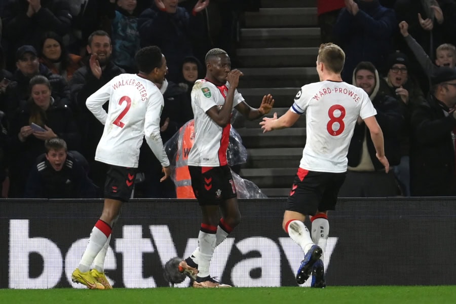 Southampton celebrate after beating Manchester City in the Carabao Cup