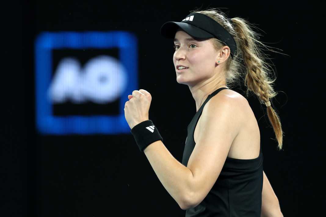 Australian Open: Rybakina eases into semis with win over Ostapenko
