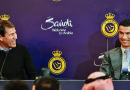 Rudi Garcia sitting with Ronaldo at his Al Nassr press conference