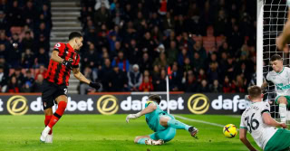 Newcastle drop points against Bournemouth