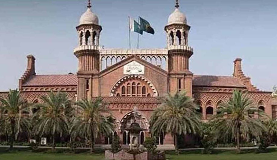 Lahore High Court directs govt to adopt Urdu as Pakistan s official