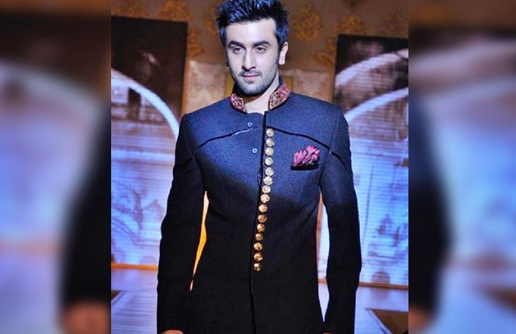 Bollywood star Ranbir Kapoor looks dapper in dress designed by