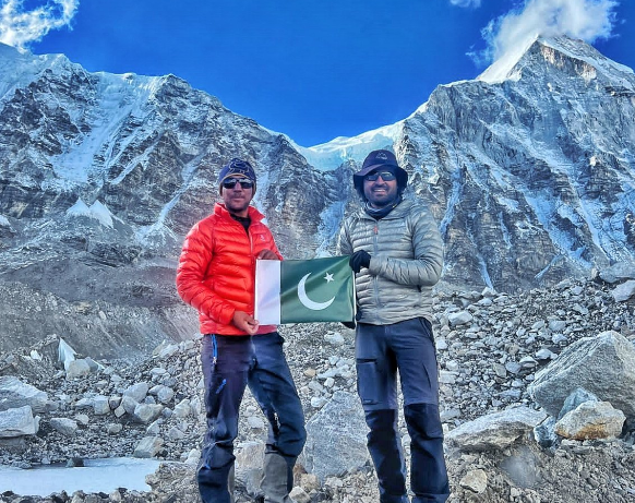 Asad Ali Memon Mount Everest