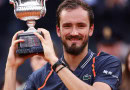 Daniil Medvedev with the Italian Open trophy