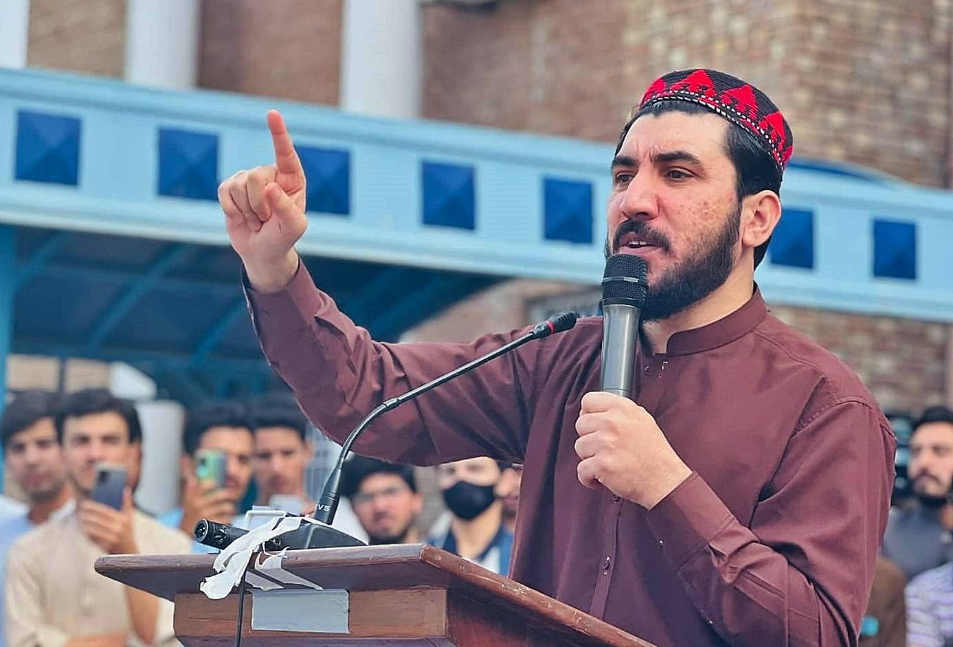 PTM chief Manzoor Pashteen arrested for ‘attacking security personnel in Chaman’
