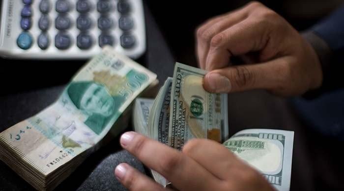 Pakistani rupee stages comeback against US dollar after brief plunge