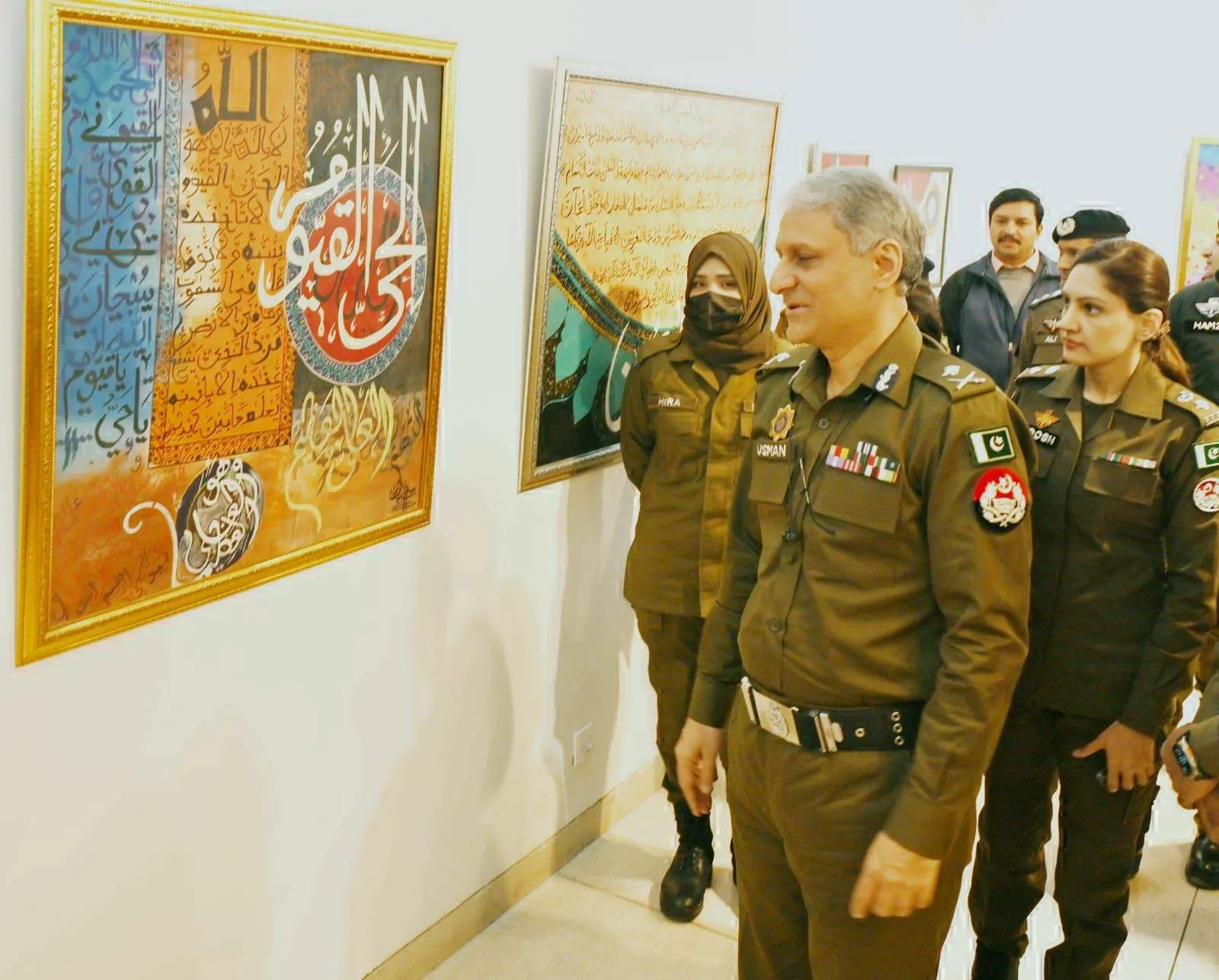 Alhamra Art Gallery exhibits artwork of police officials – Pakistan Observer