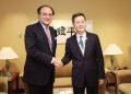 Pakistan’s finmin meets Chinese counterpart, resolves to accelerate CPEC phase-II