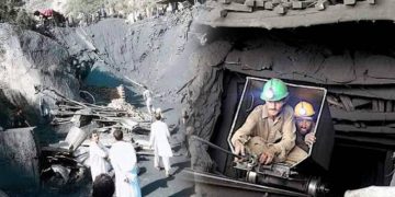 11 miners suffocate to death in coal mine in Sanjdi, Balochistan