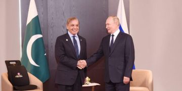 Pakistan PM Shehbaz Sharif, Putin discuss energy, Bilateral ties in Astana meeting