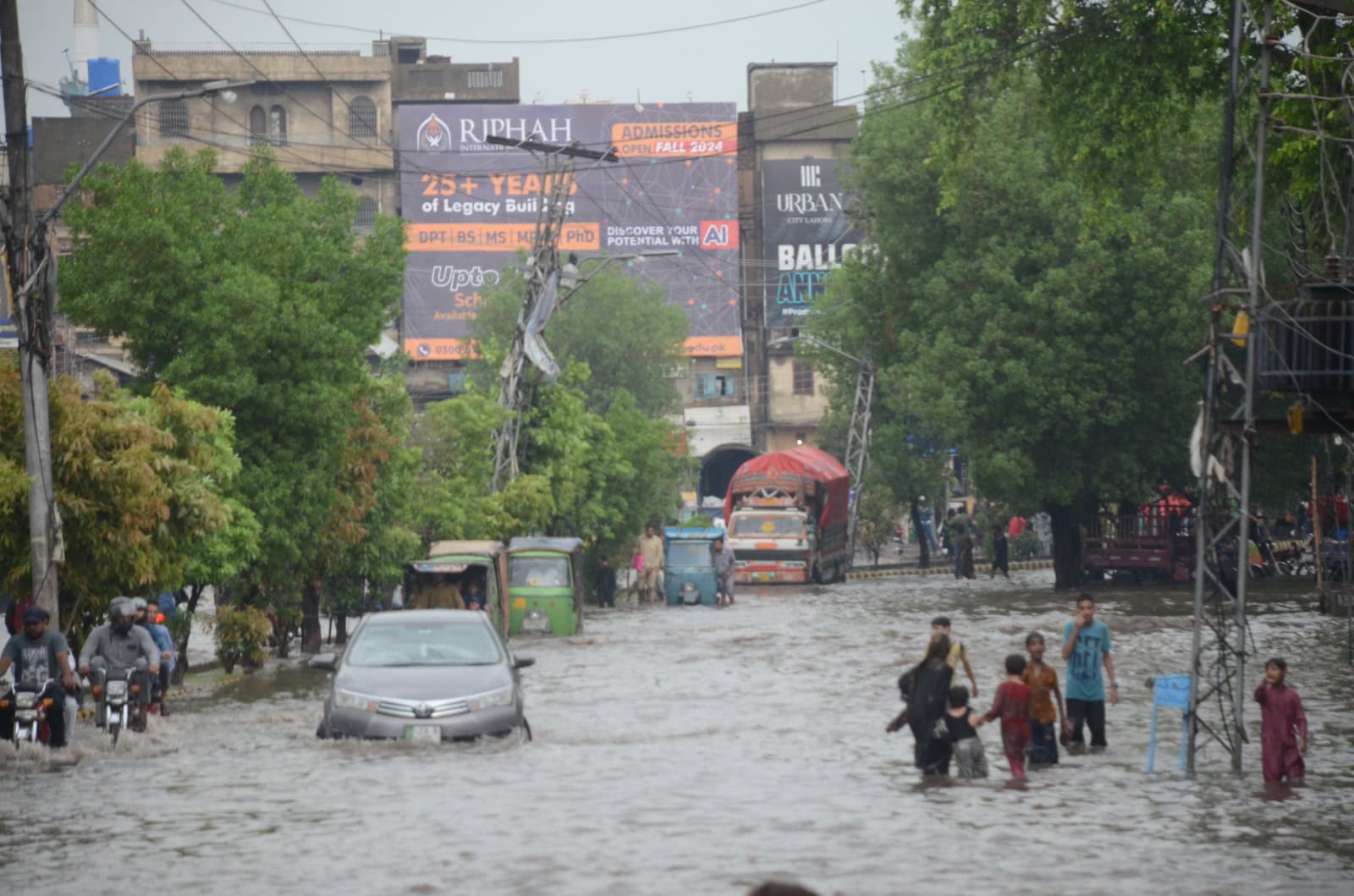 Lahore, Punjab weather update; more rains, isolated moderate falls predicted – Pakistan Observer