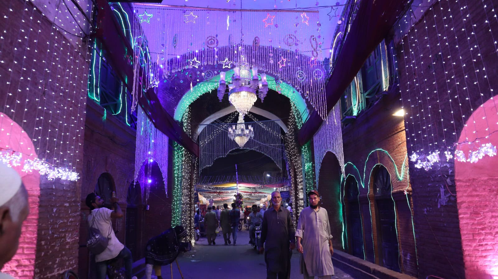 In Pictures Pakistan Shines With Festive Lights For Eid Milad Un Nabi 2024 