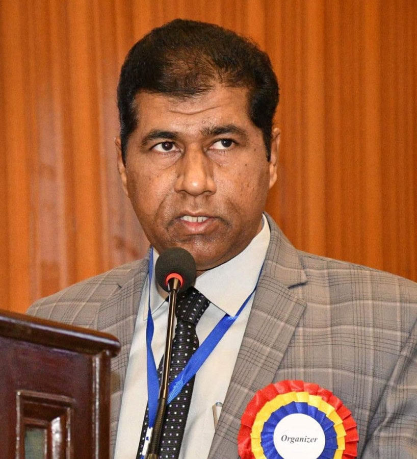 Irfan Urges Former Secretaries To Assist Govt In Media Related Issues