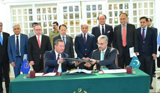 Pakistan Adb Sign 720million Deal To Advance Infrastructure Housing Projects