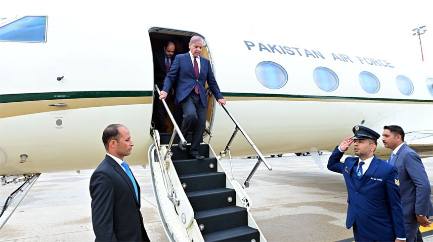 Pakistan Pm Lands In New York To Attend Unga Session