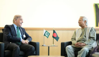 Pakistans Pm Seeks Stronger Ties With Bangladesh In Meeting With Yunus At Unga