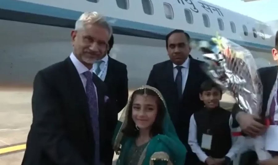 Indian Foreign Minister Jaishankar Lands In Pakistan For Sco Summit 2024