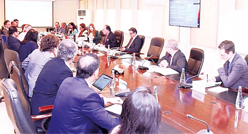 Aurangzeb Reviews Progress On Remit Initiatives