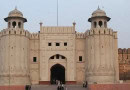 Lahore Fort Shalimar Garden Closed For Public Due To Smog