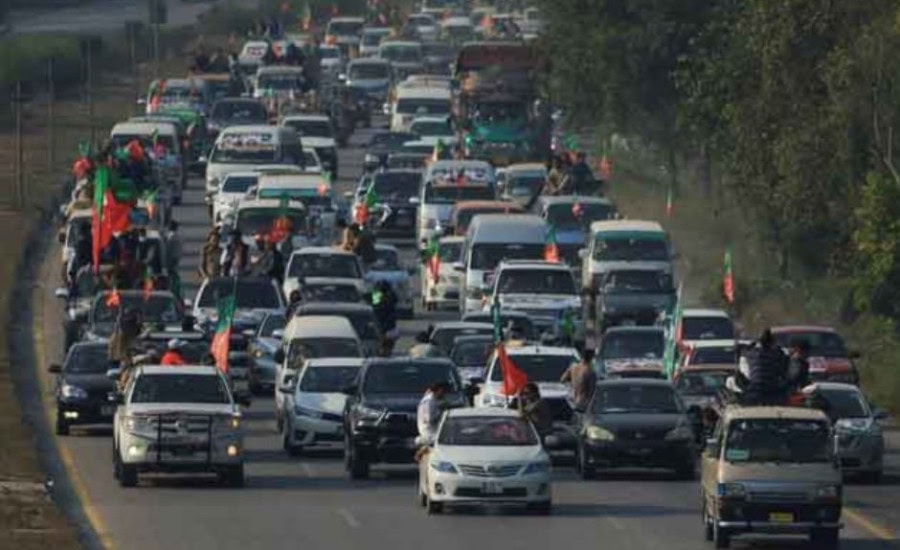 Pti Caravan Led By Cm Gandapur Resumes March Towards Islamabad