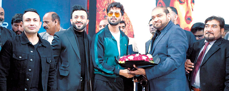 Fahad Mustafa Inaugurates First Outlet Of 9f