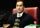 Na Speaker Ayaz Offers His Services For Negotiations Between Govt Opposition