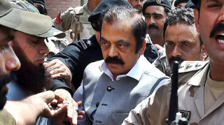 Non-Bailable Arrest Warrants Issued For PM's Aide Rana Sanaullah ...