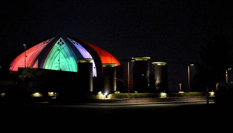 Pakistan Monument Lights Up To Celebrate Uaes 53rd National Day 