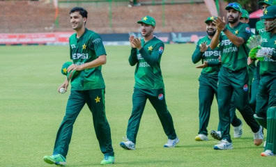 Pakistan Thrash Zimbabwe In Second T20i To Take Unassailable 2 0 Lead