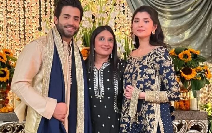 Sheheryar Munawar Maheen Siddiquis Qawali Night Pictures Go Viral 