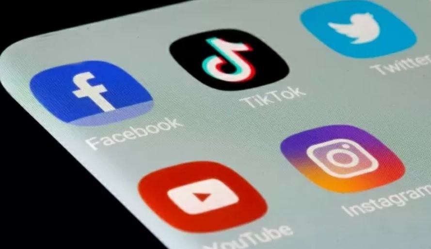 Lhc Moved For Ban On Youtube Facebook And Tiktok In Pakistan