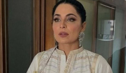Meera Becomes Teary Eyed Says No One Wants To Marry Her