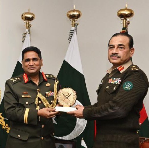 Regional Security Military Ties Top Agenda In Meeting Between Bangladesh Army Official Coas 