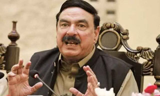 Sheikh Rasheed Appeals Elders To Forgive Poor