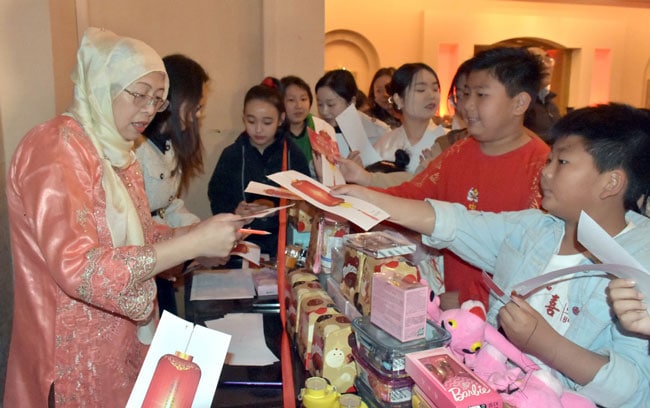 Chinese New Year Lantern Festival Year Of Snake Celebrated 