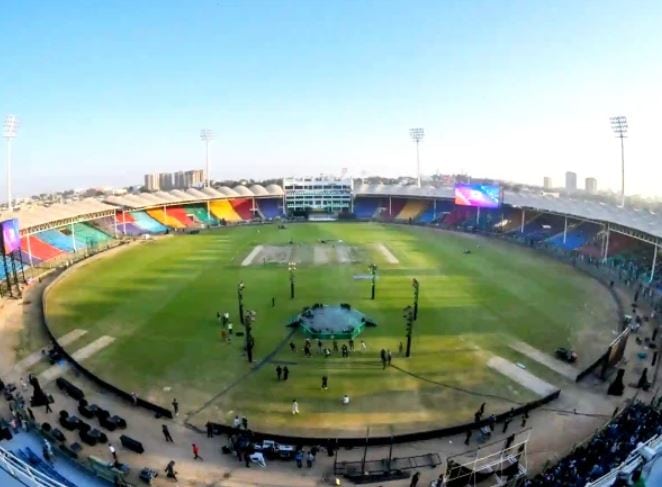 Icc Champions Trophy 2025 Australia Opt To Bowl First Against England