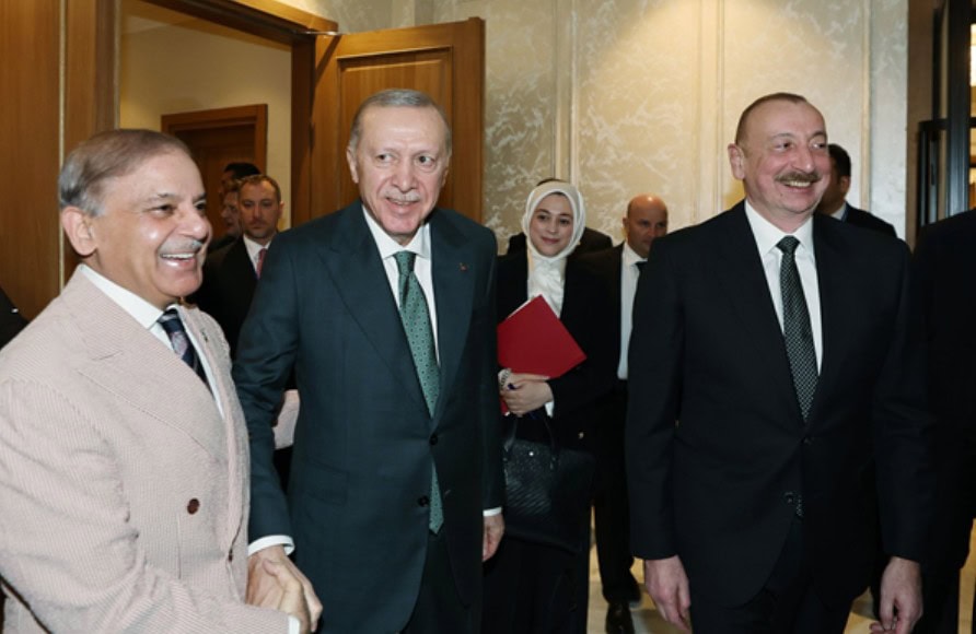 Azerbaijans 2 Billion Investment Strengthens Pakistan Partnership Amid Regional Shifts