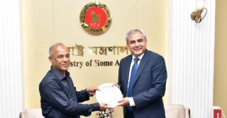 Mohsin Naqvi Jahangir Chowdhury Seal Pak Bangladesh Landmark Diplomatic Visa Waiver