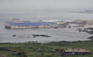 Tsunami Alerts Issued For Us Japan As Massive 8 7 Earthquake Hits Russias Off